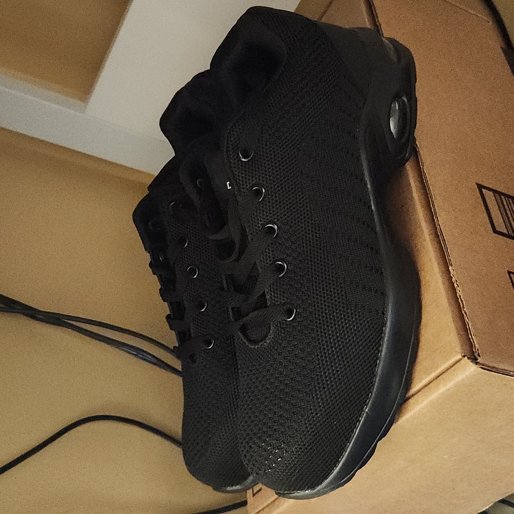 DYKHMILY air cushion steel toe shoes